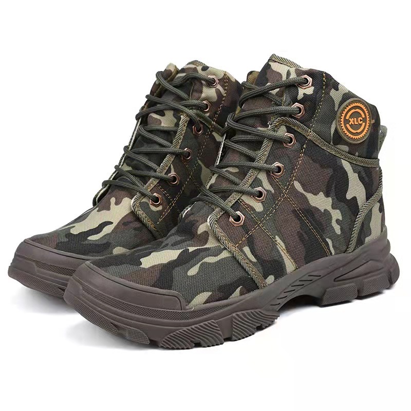 Men Autumn Winter Fashion Casual Solid Color Camouflage Lace-Up Flat High Top Plus Velvet Combat Boots Men Autumn Winter Fashion Casual Solid Color Camouflage Lace-Up Flat High Top Plus Velvet Combat Boots