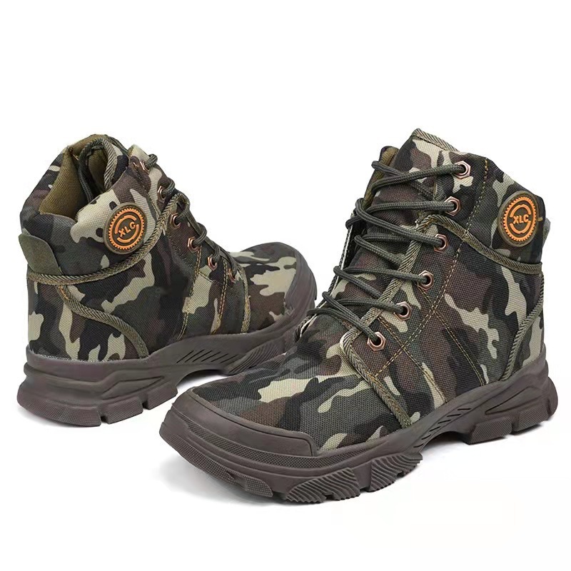 Men Autumn Winter Fashion Casual Solid Color Camouflage Lace-Up Flat High Top Plus Velvet Combat Boots Men Autumn Winter Fashion Casual Solid Color Camouflage Lace-Up Flat High Top Plus Velvet Combat Boots